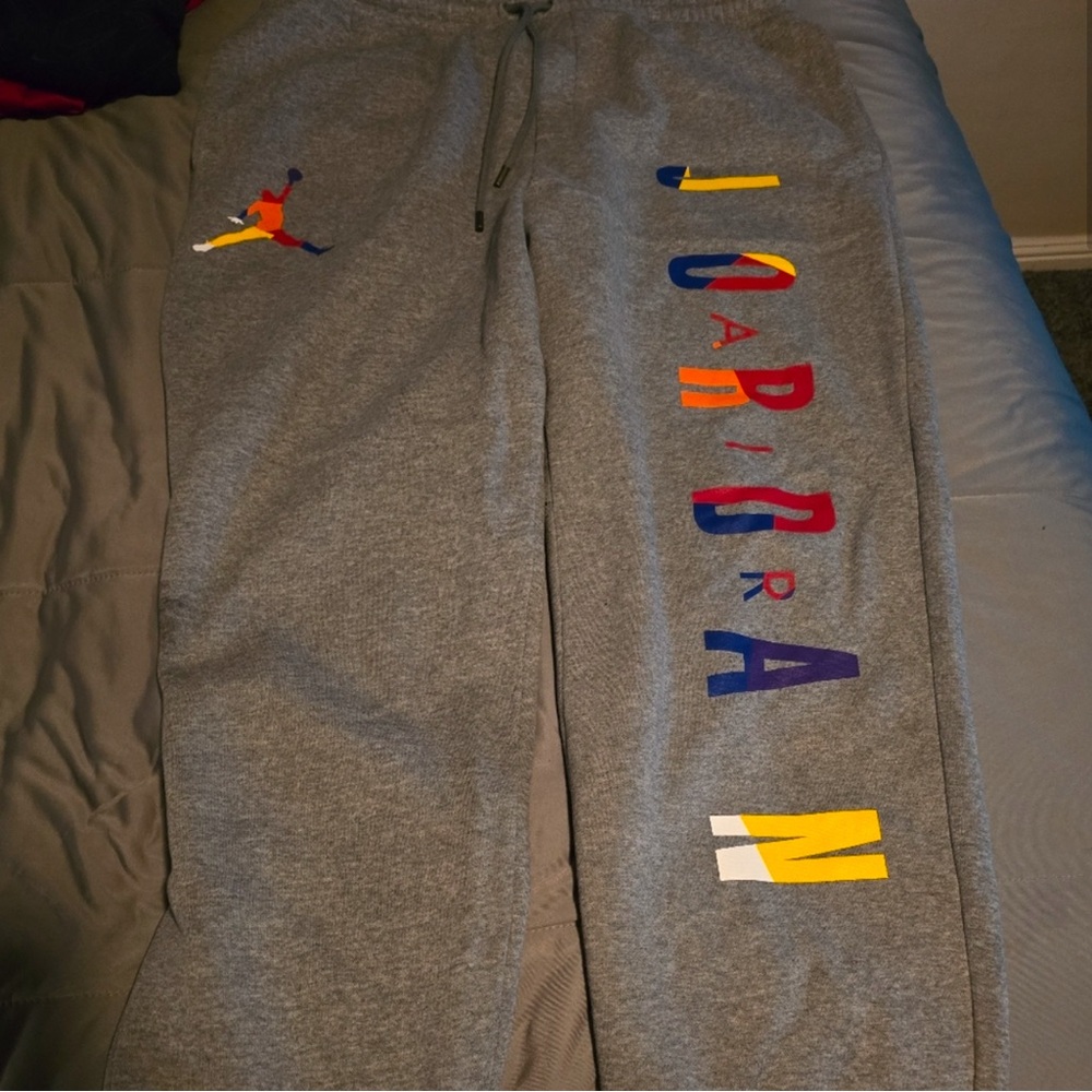 Men’s Jordan joggers size xl